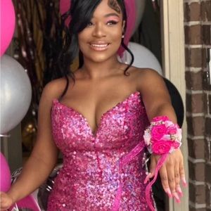 Mermaid Sequence Prom Dress 🩷